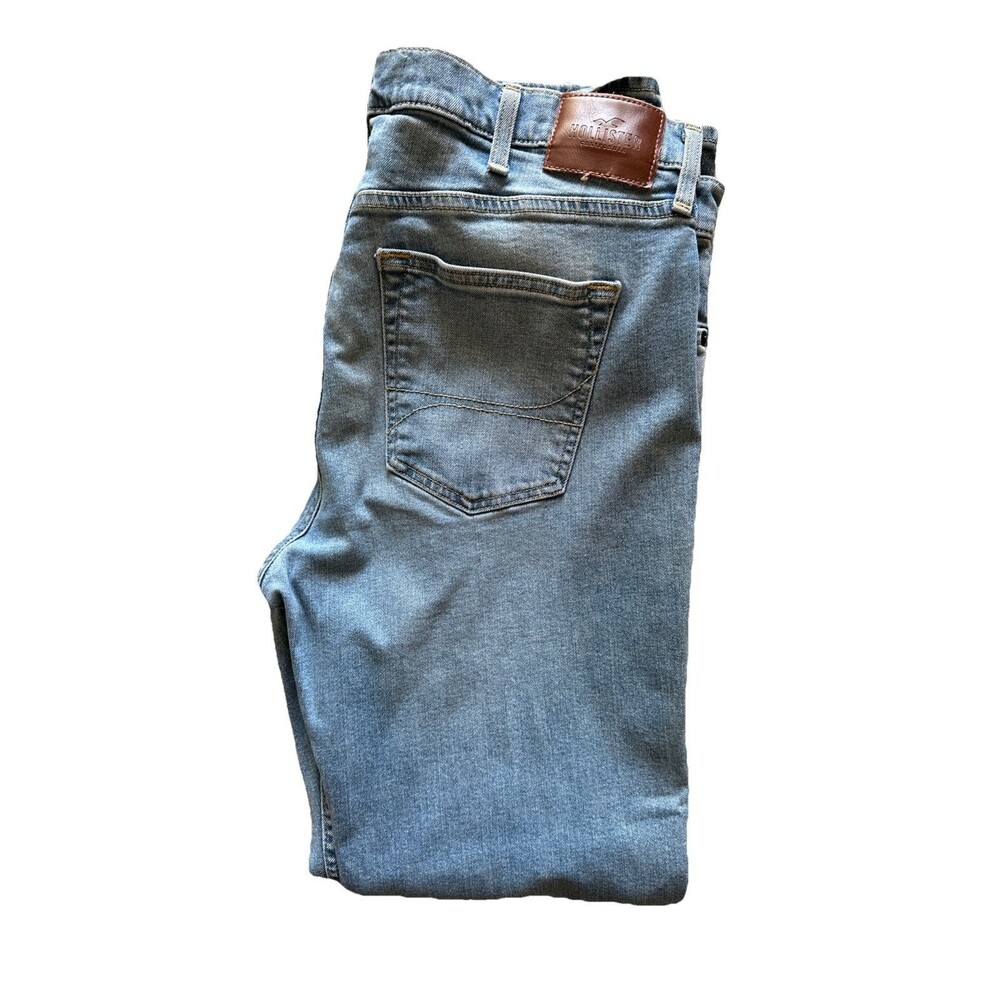 Hollister Men’s size 36x34 Classic Straight